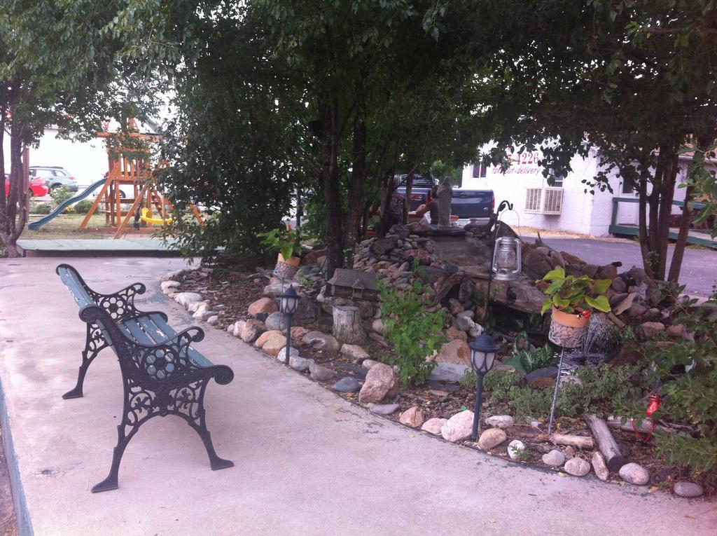 Holiday Motel Canon City Dış mekan fotoğraf